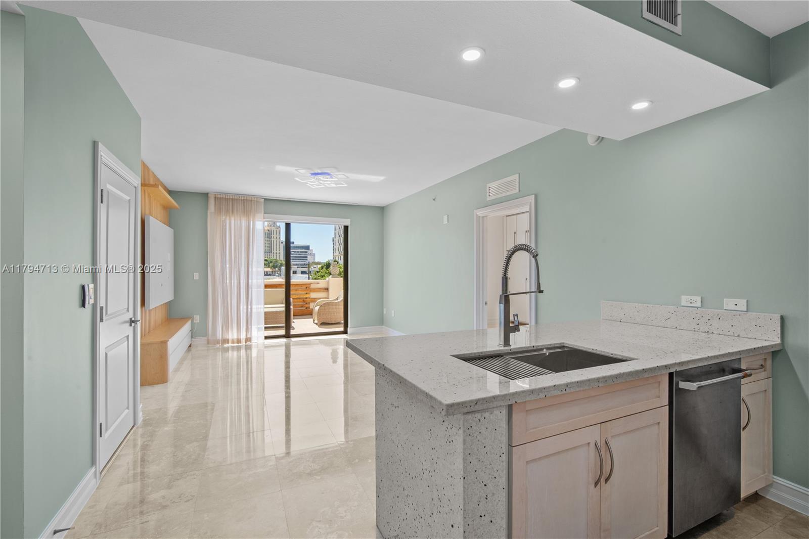 Property photo # 2