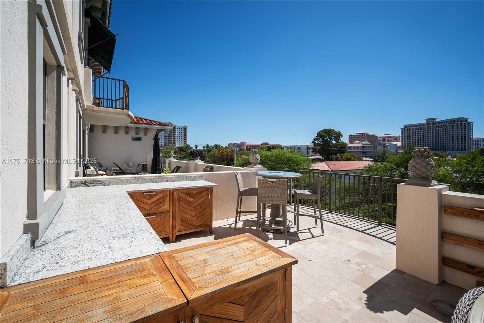 Property photo # 9