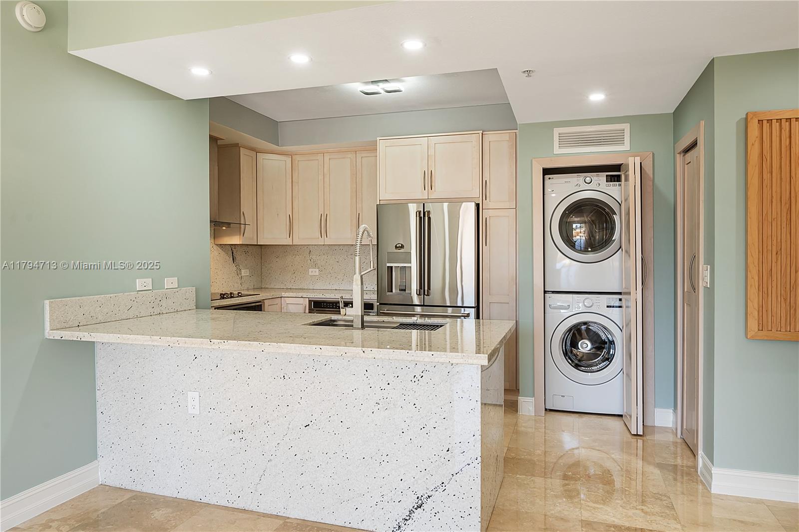 Property photo # 8
