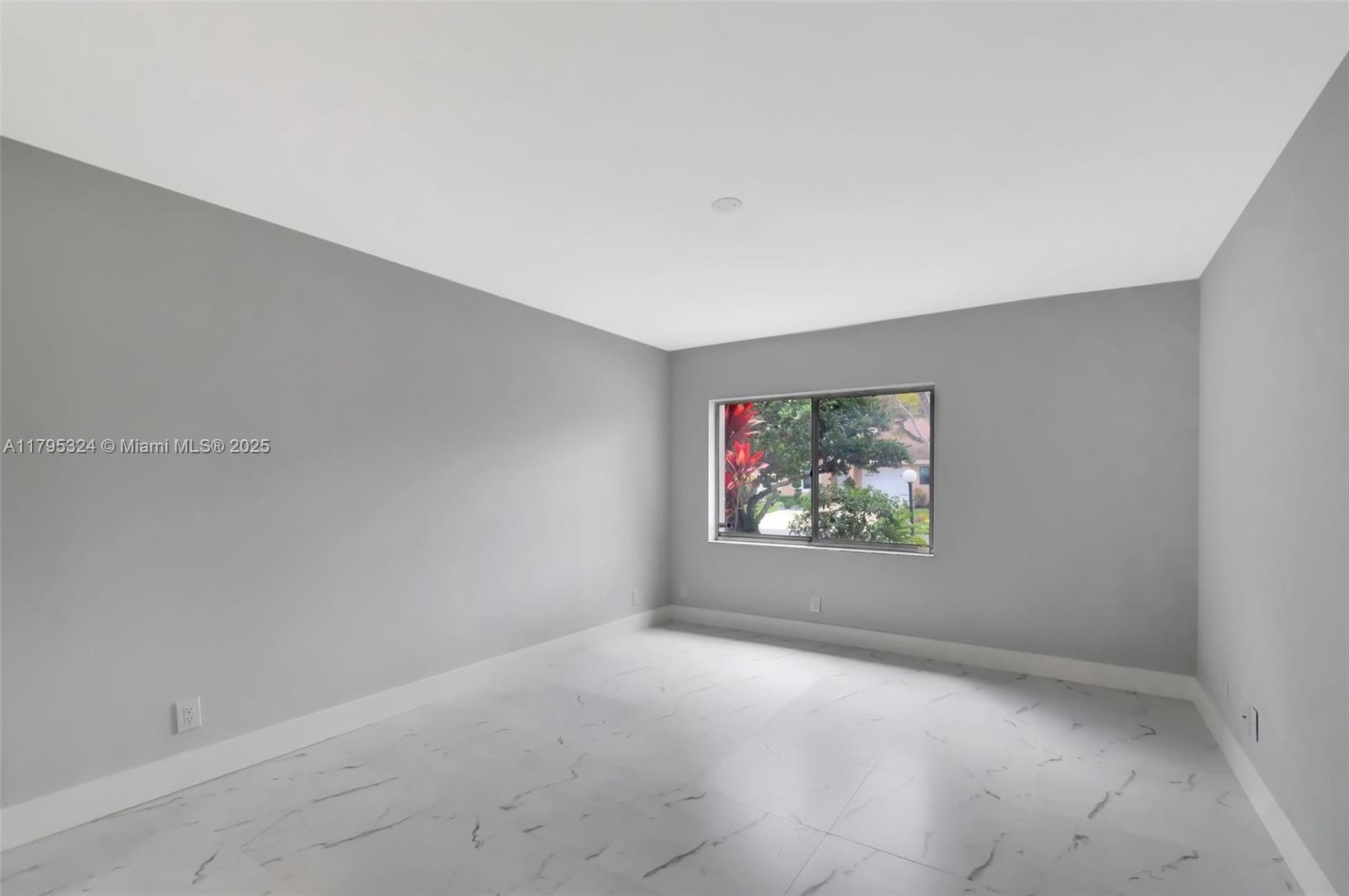 8055 Sweetbriar Way, Boca Raton, Florida image 17