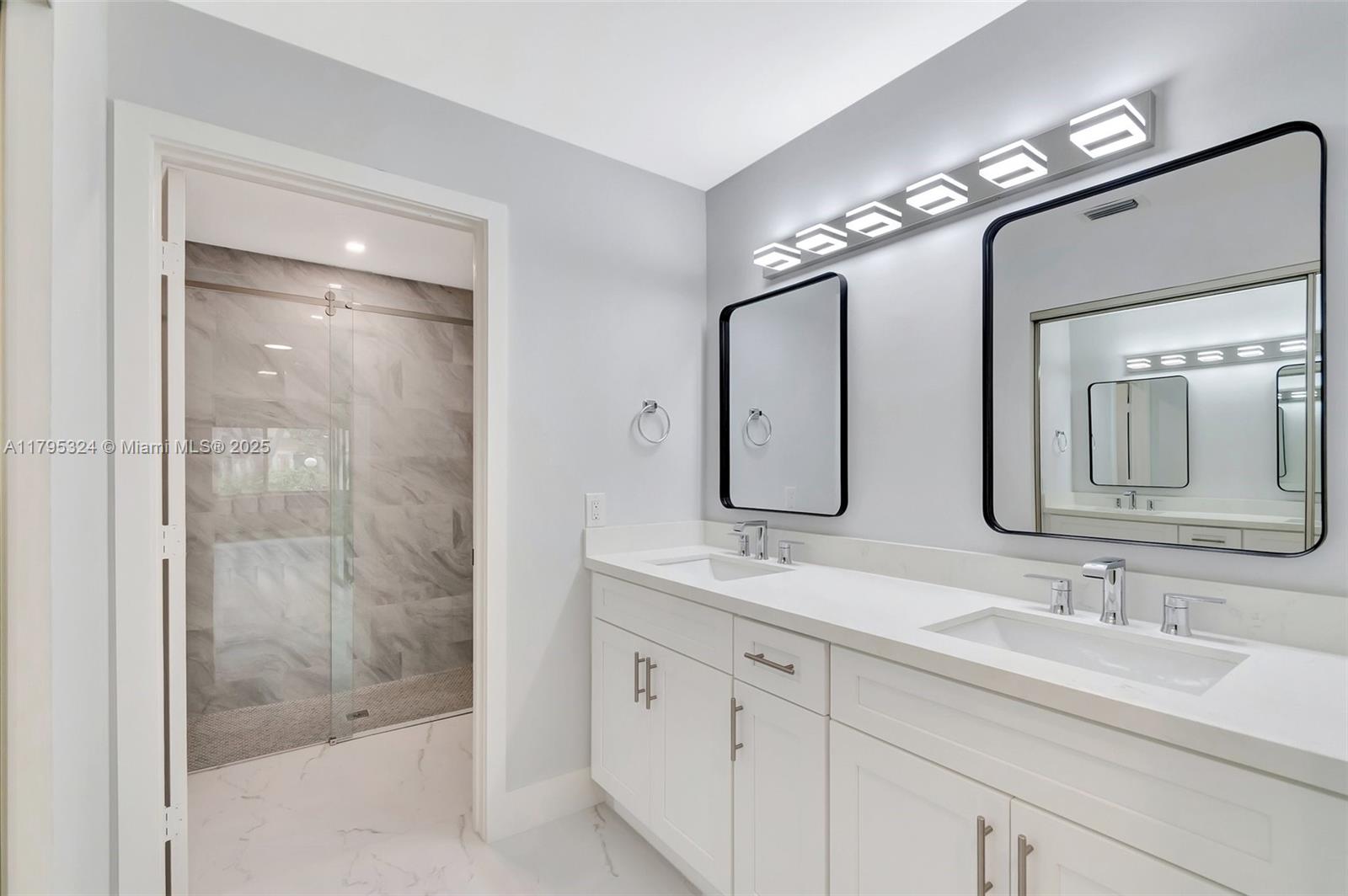 8055 Sweetbriar Way, Boca Raton, Florida image 21