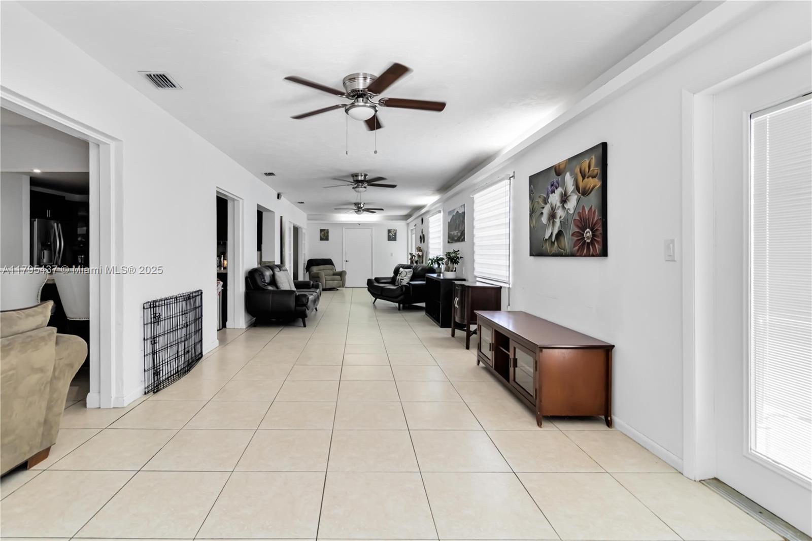 1920 SW 68th Ave, Plantation, Florida image 13