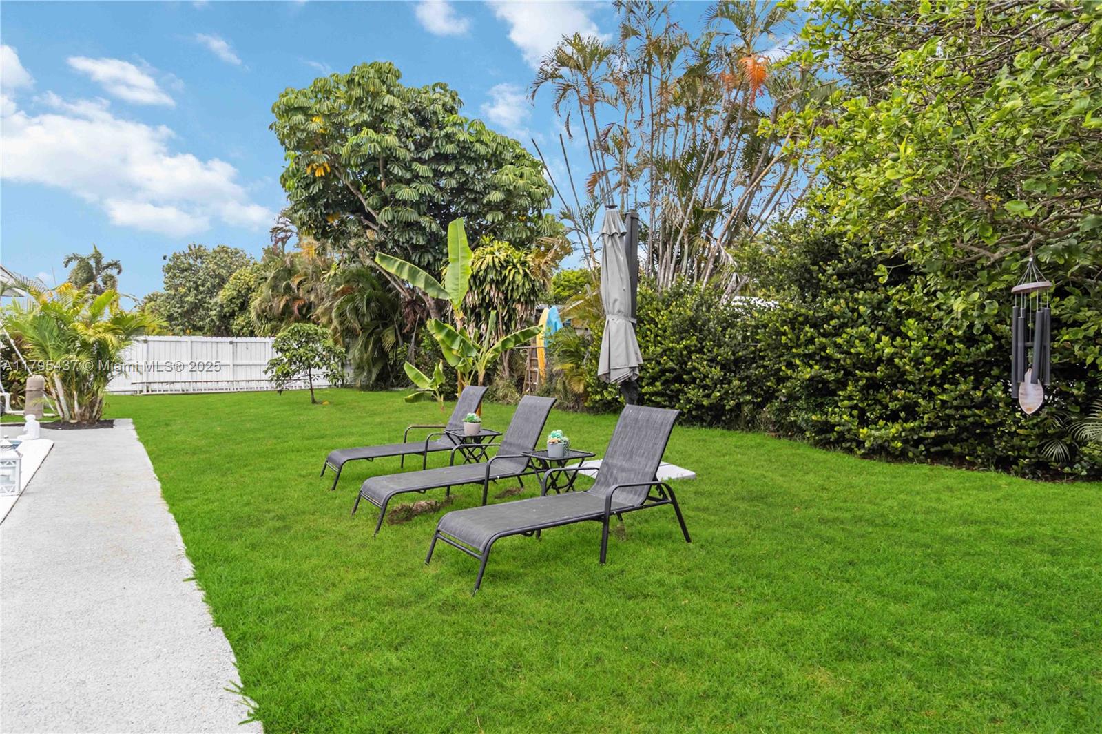 1920 SW 68th Ave, Plantation, Florida image 27