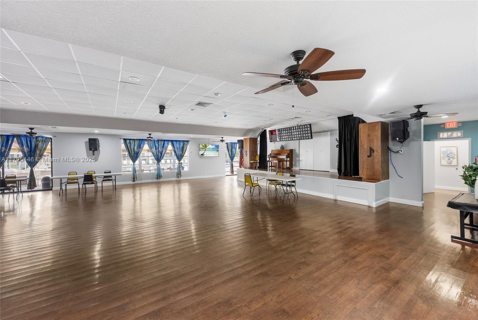 2861 Somerset Dr #104, Lauderdale Lakes, Florida image 20