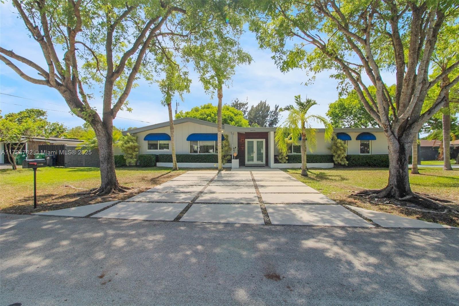 14600 SW 87th Ct, Palmetto Bay, Florida image 36