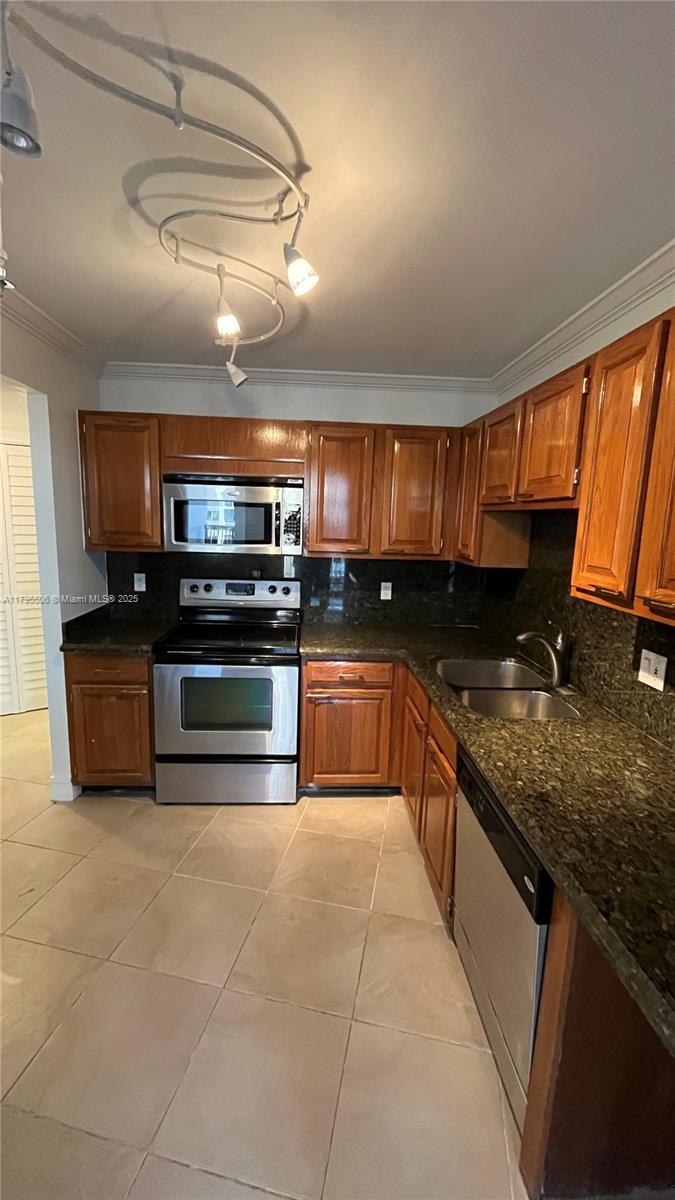 Property photo # 4