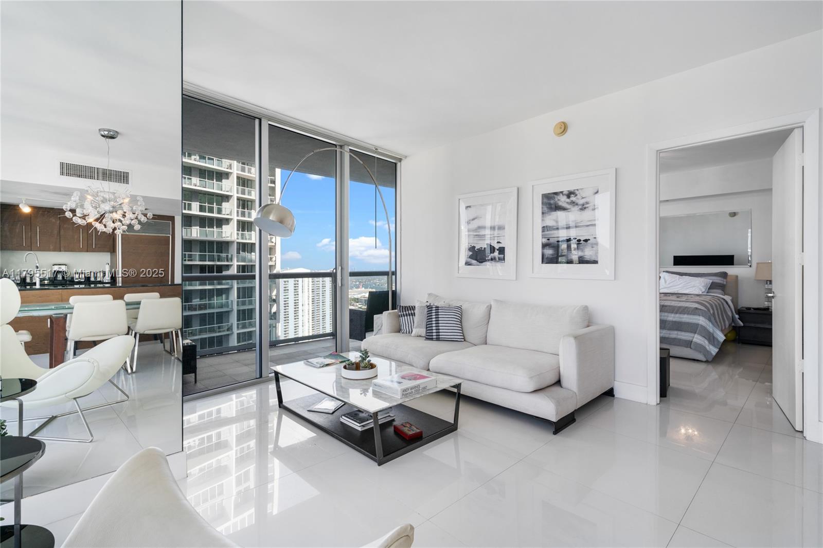 495 Brickell Ave #4510, Miami FL 33131