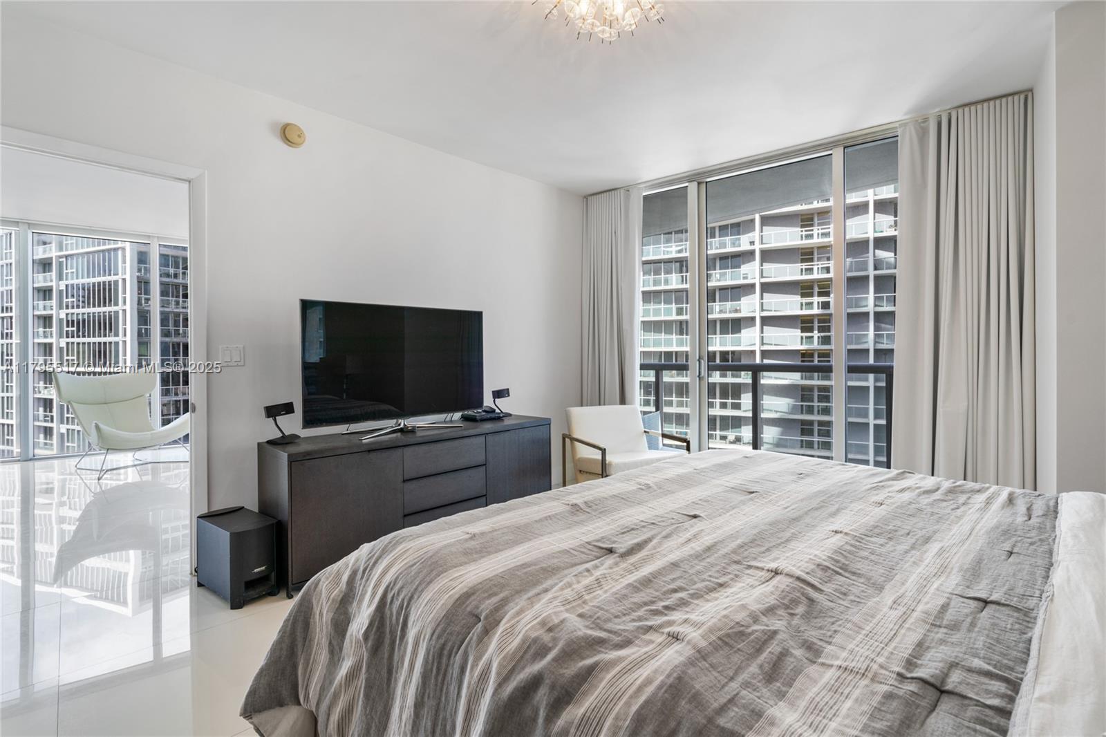 495 Brickell Ave #4510, Miami FL 33131