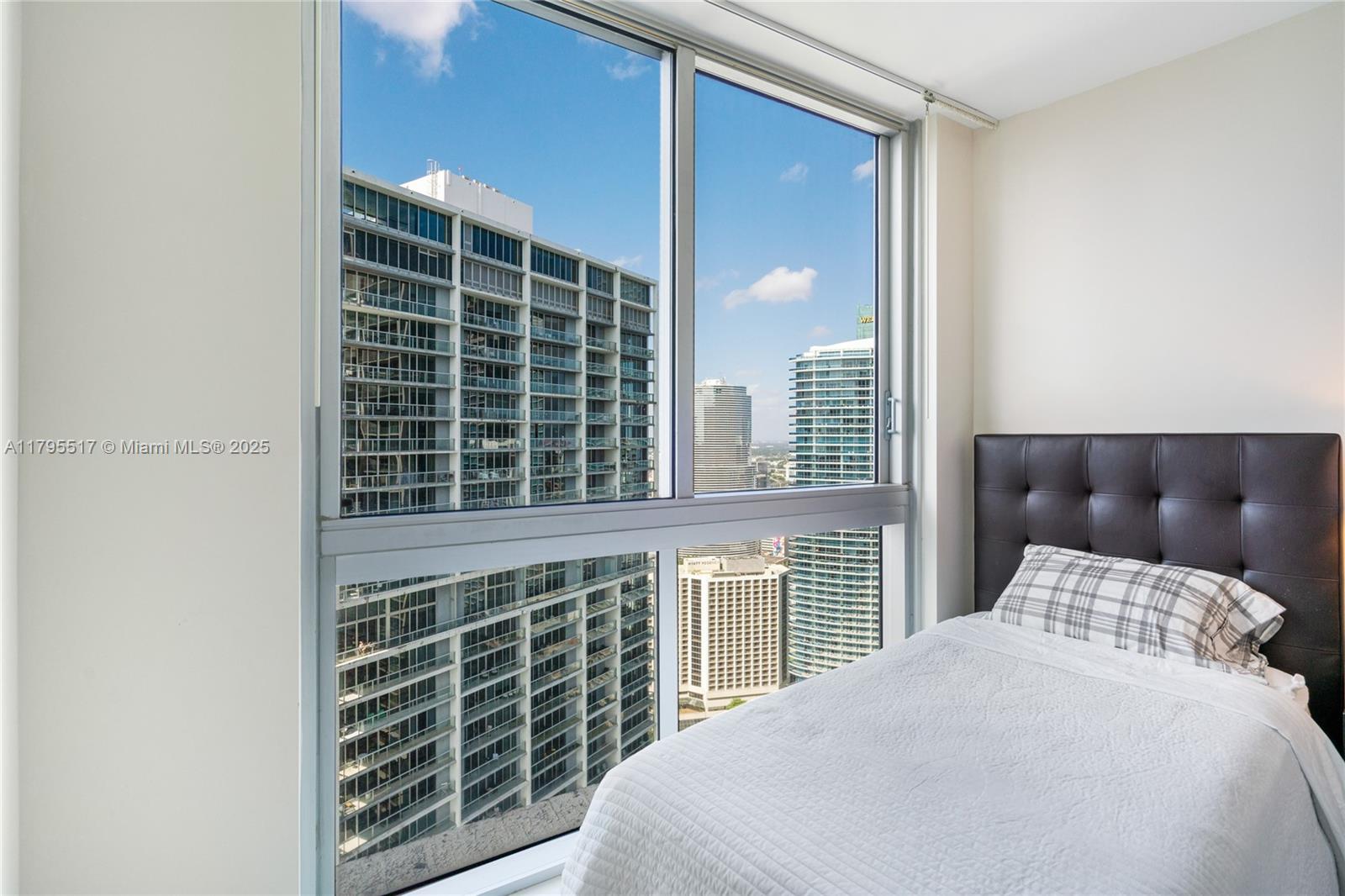 495 Brickell Ave #4510, Miami FL 33131
