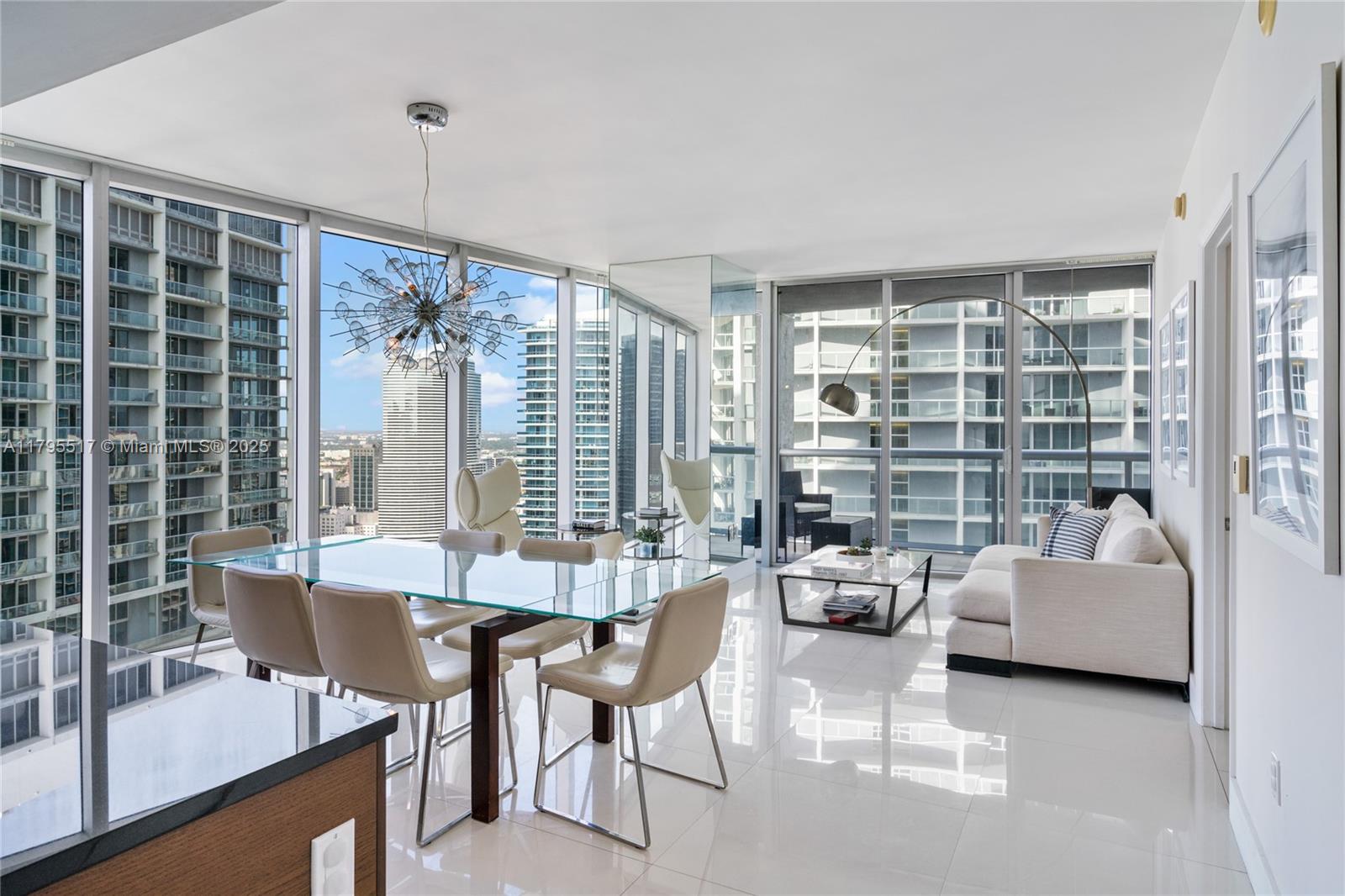 495 Brickell Ave #4510, Miami FL 33131