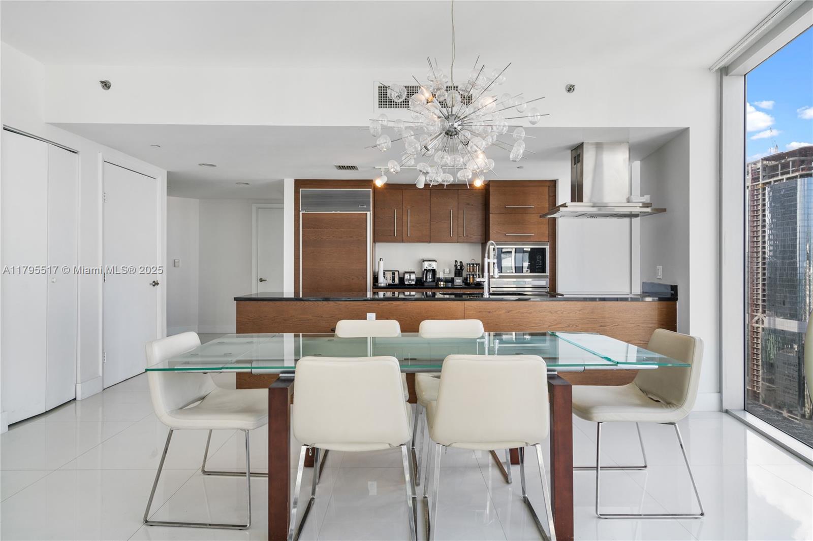 495 Brickell Ave #4510, Miami FL 33131