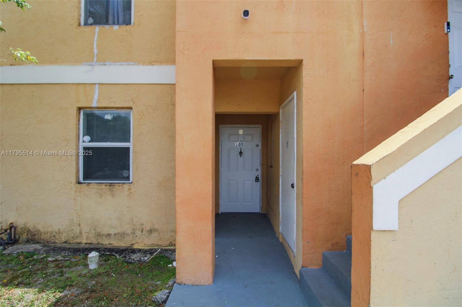 Property photo # 9