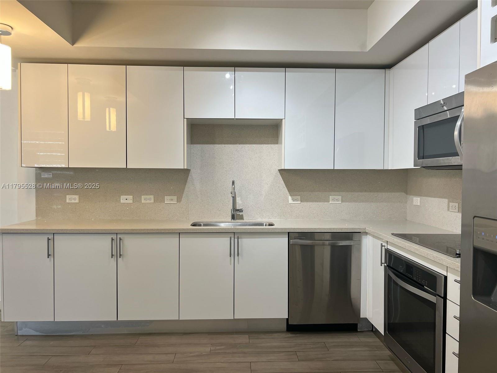 Property photo # 7
