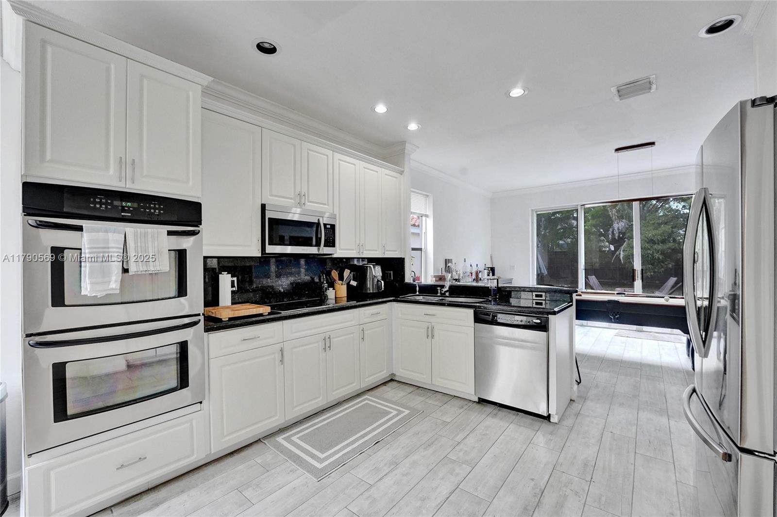 Property photo # 2