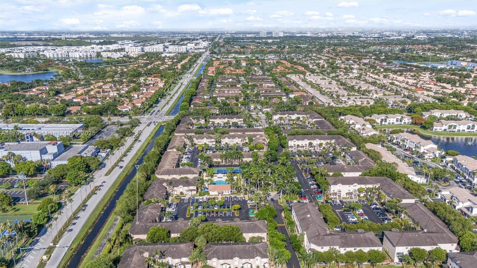 5761 NW 115th Ct #105, Doral, Florida image 27