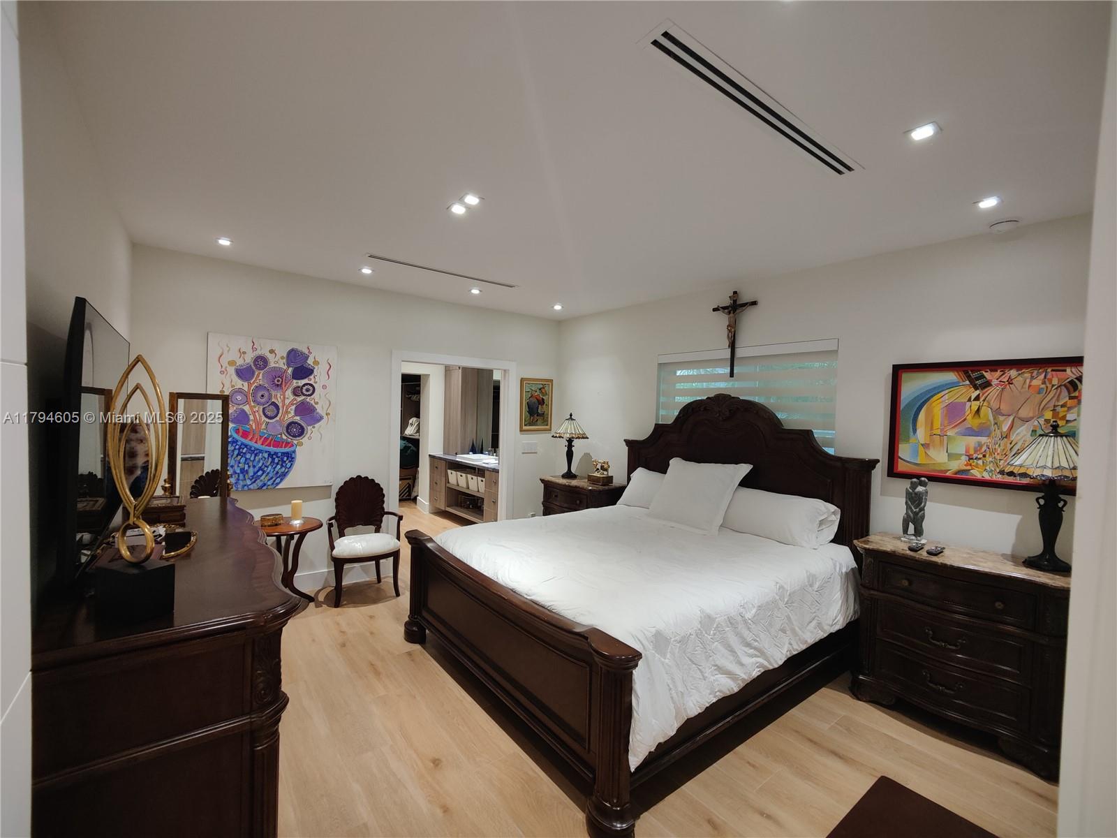 Listing Photo 37