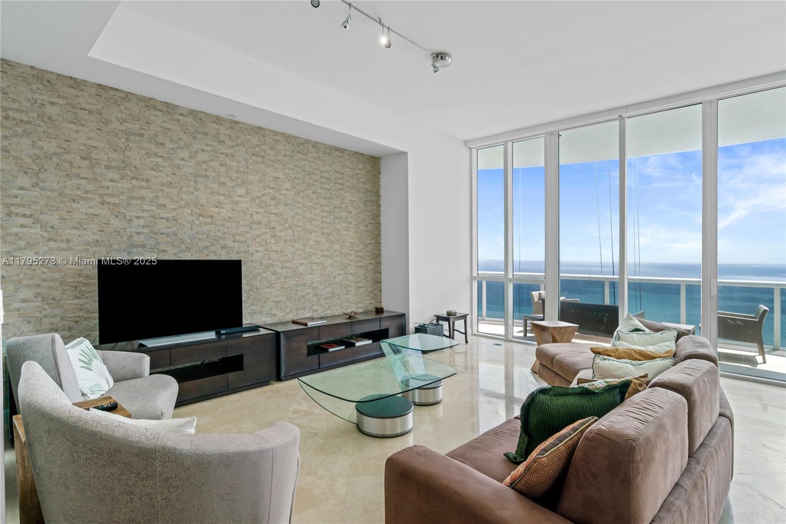 15811 Collins Ave #3901, Sunny Isles Beach FL 33160