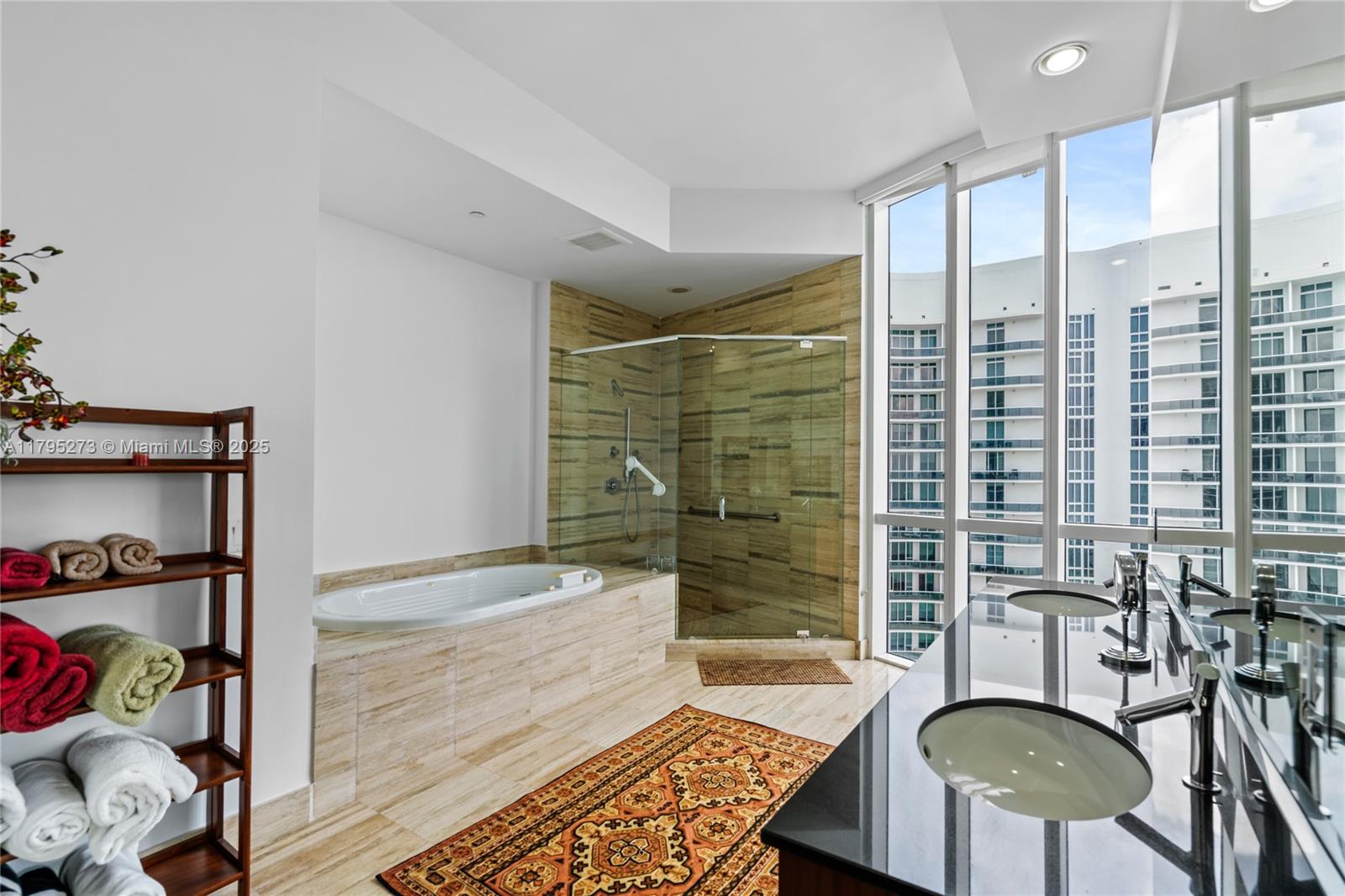 15811 Collins Ave #3901, Sunny Isles Beach FL 33160