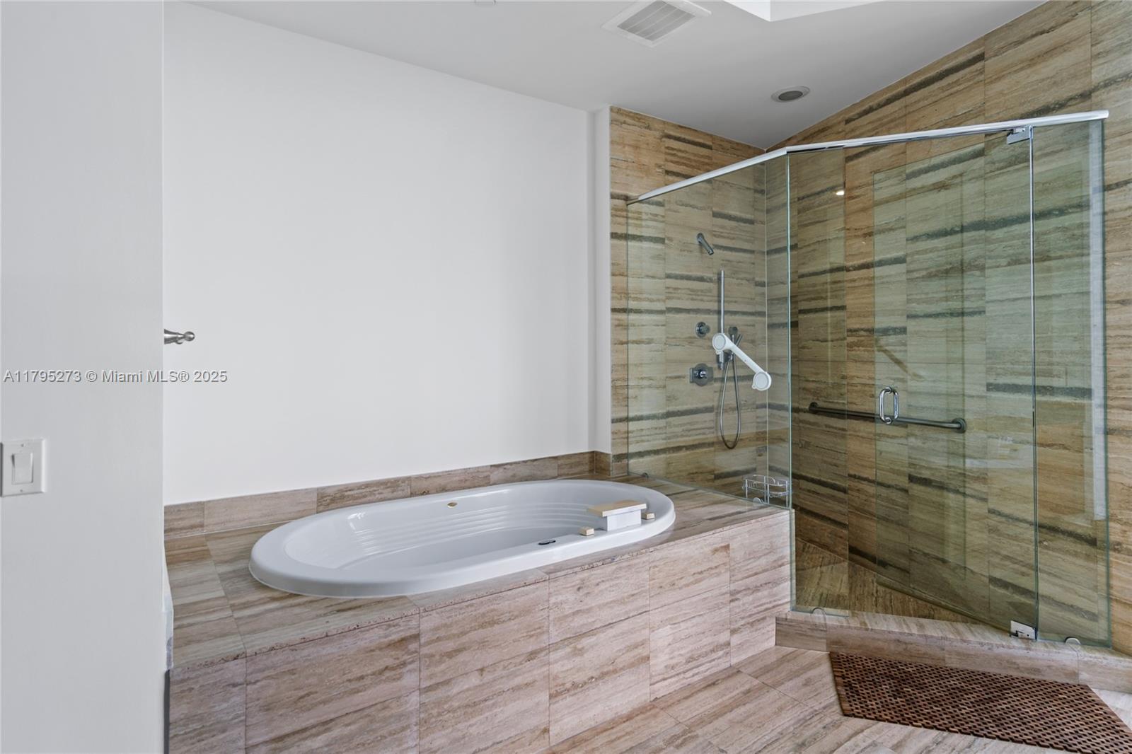 15811 Collins Ave #3901, Sunny Isles Beach FL 33160