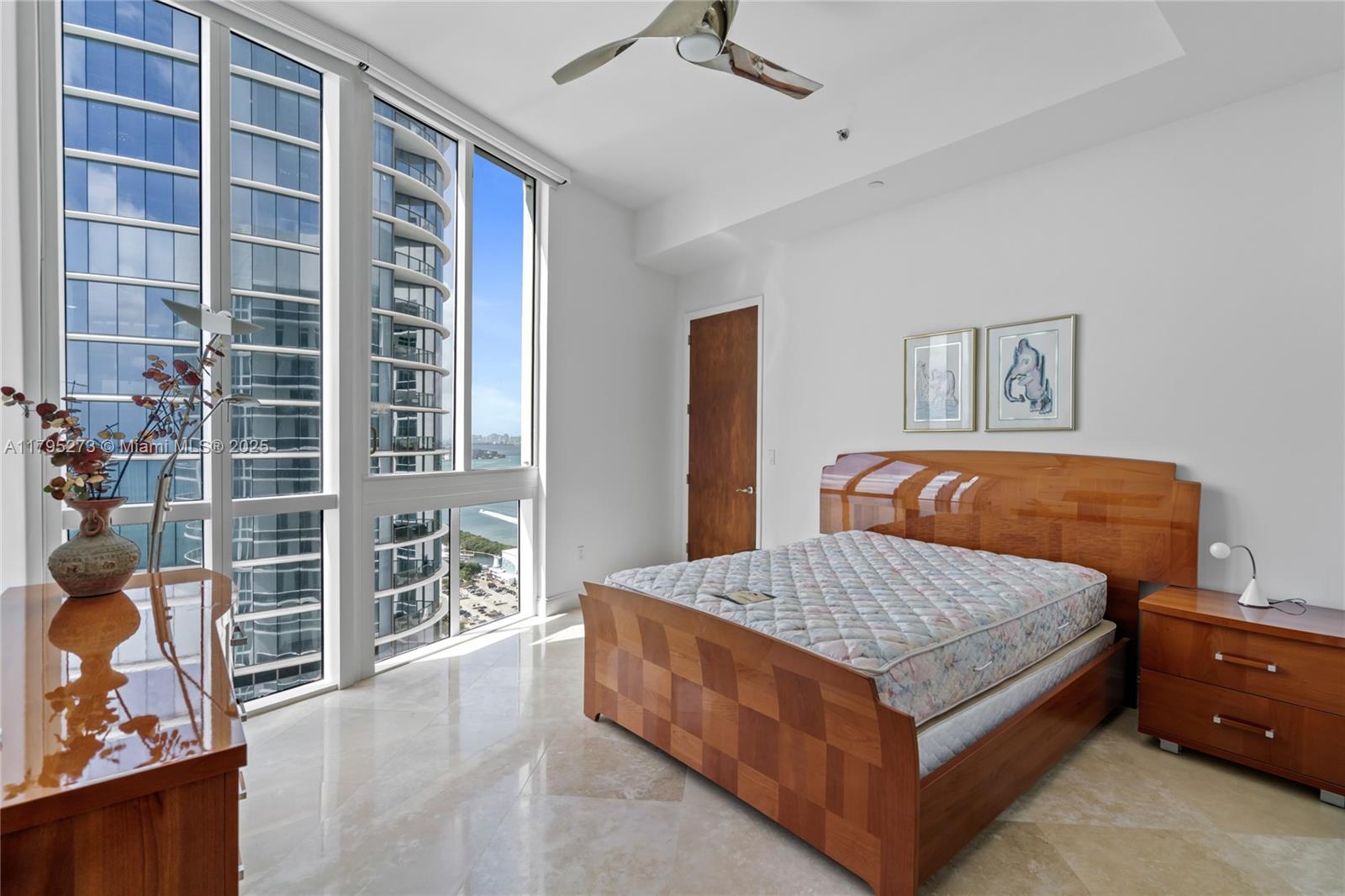 15811 Collins Ave #3901, Sunny Isles Beach FL 33160