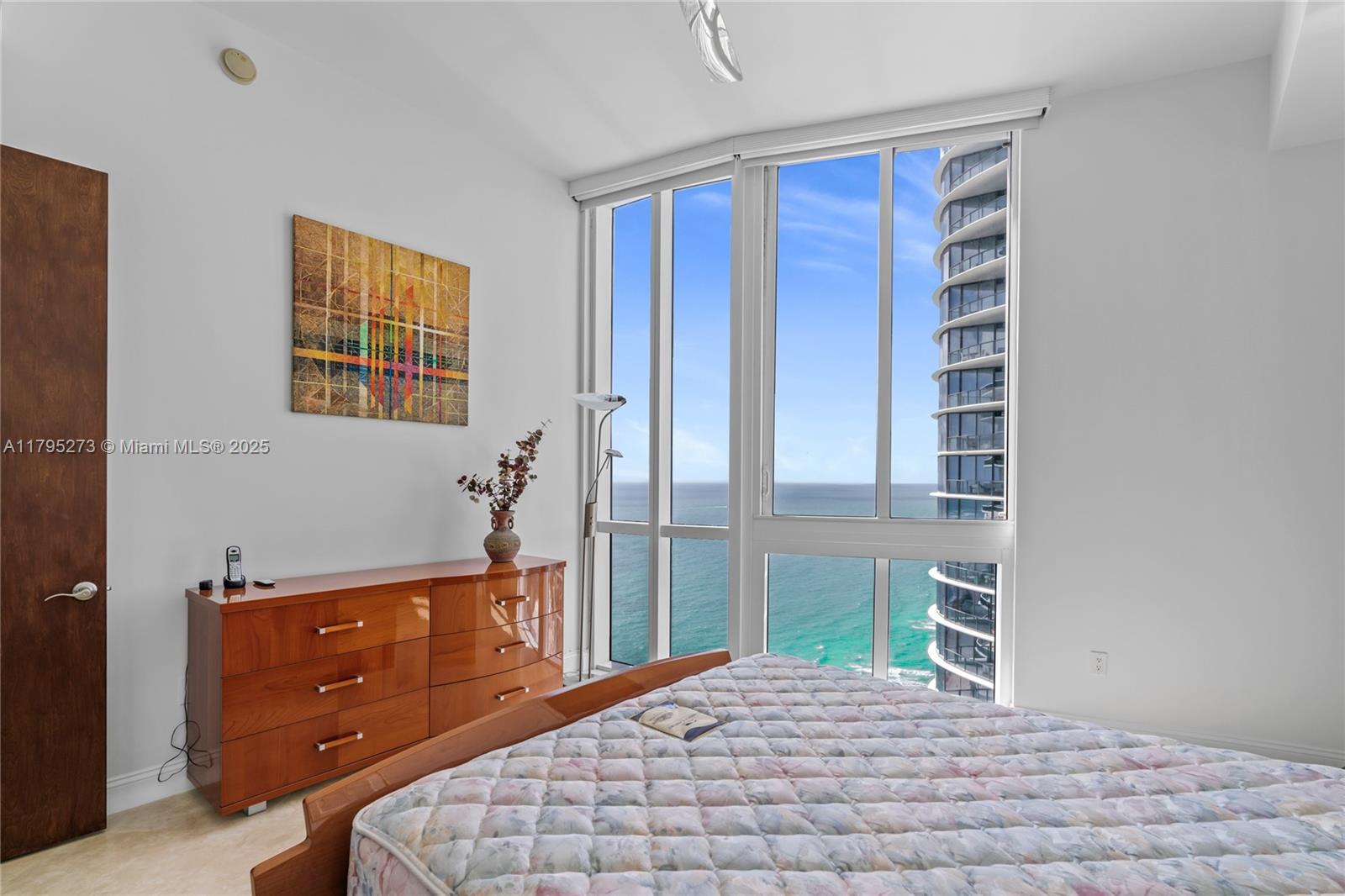 15811 Collins Ave #3901, Sunny Isles Beach FL 33160