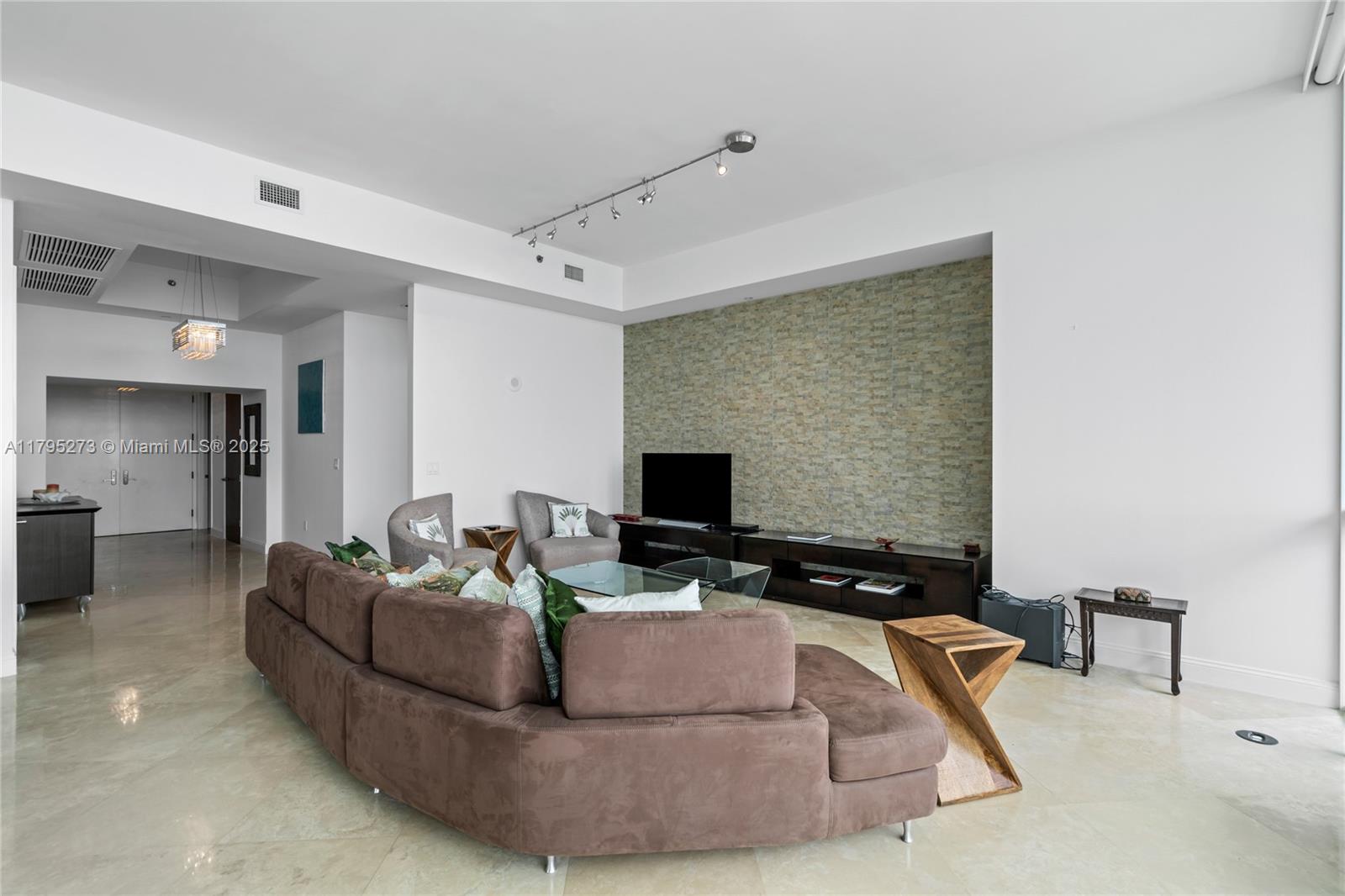 15811 Collins Ave #3901, Sunny Isles Beach FL 33160