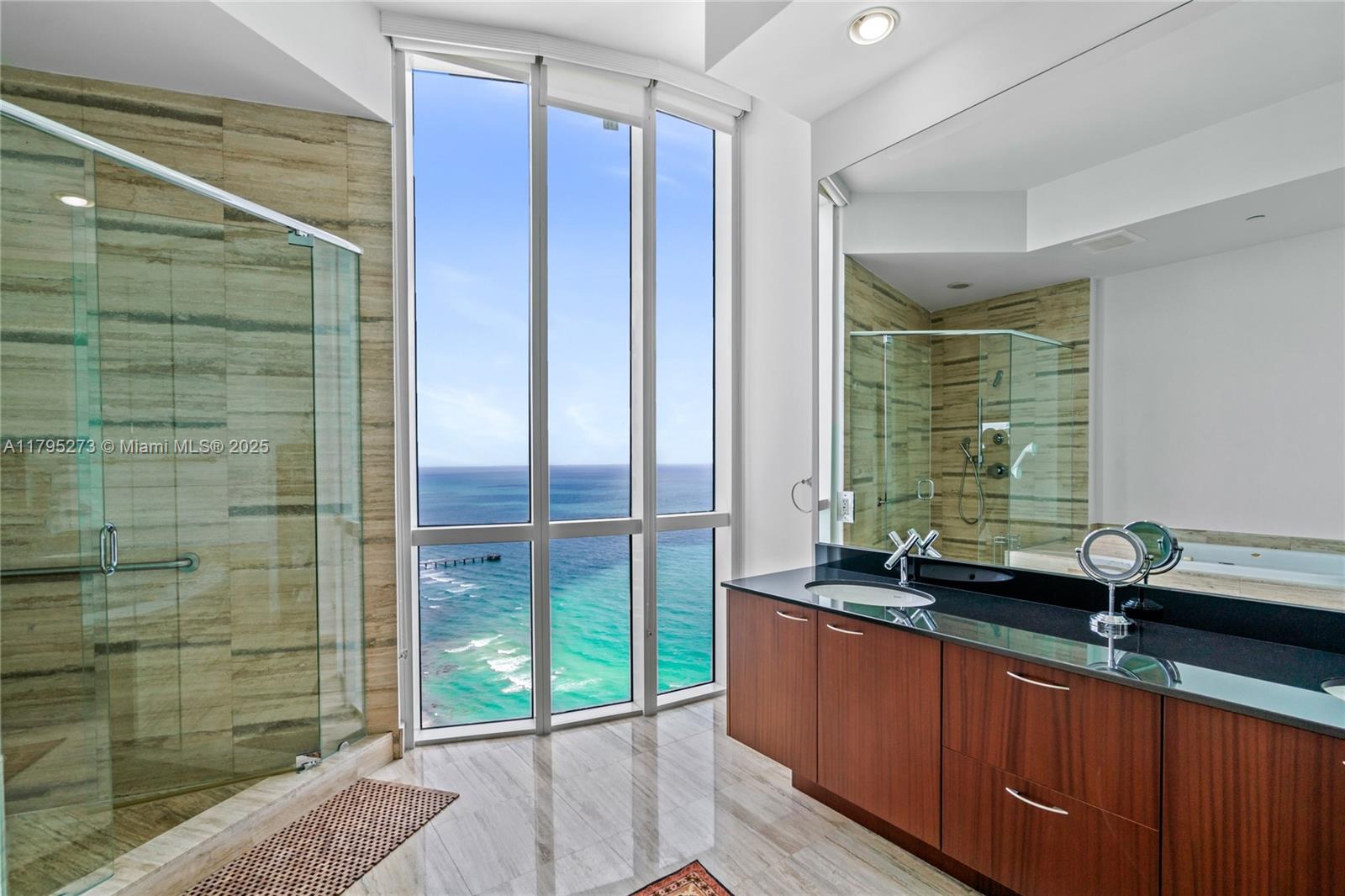 15811 Collins Ave #3901, Sunny Isles Beach FL 33160