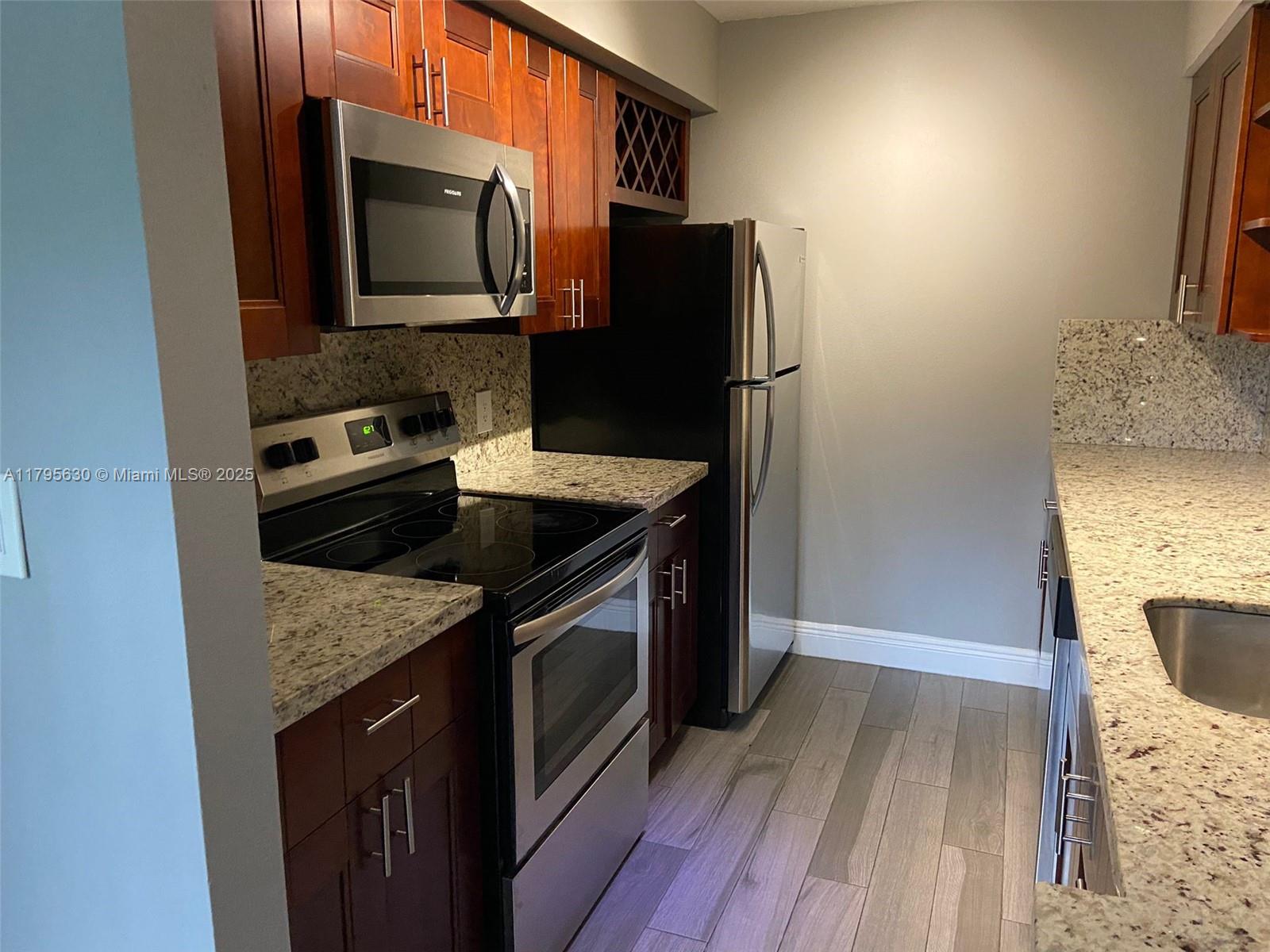 Property photo # 9