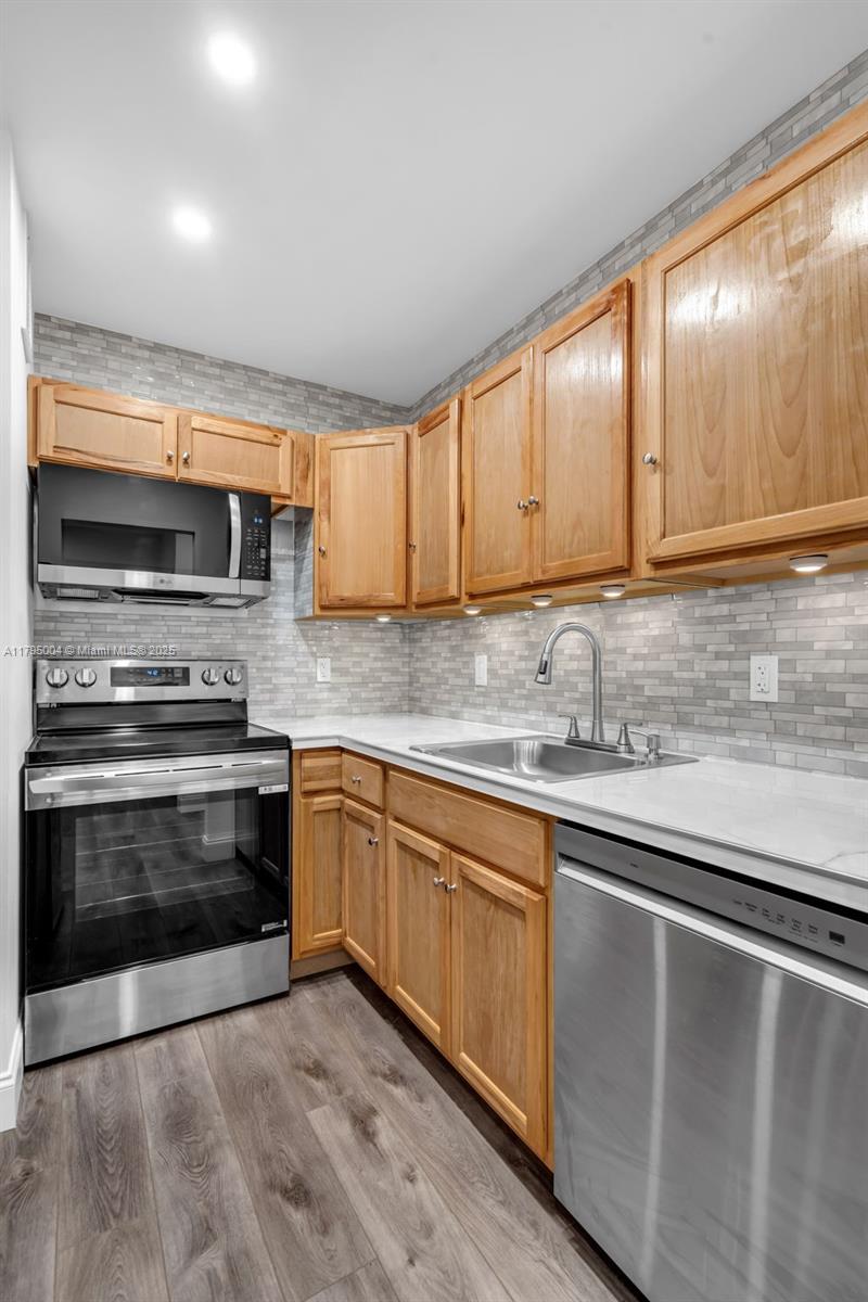 Property photo # 7