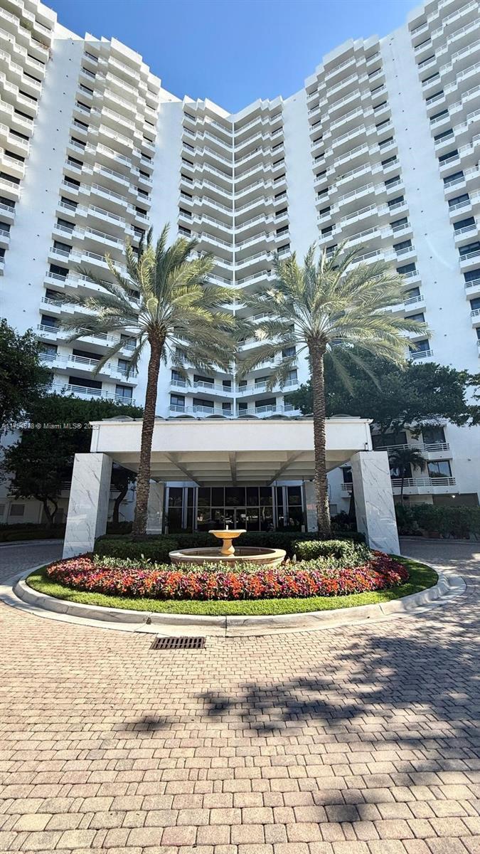 3300 NE 192nd St #PH09, Aventura, Florida image 1