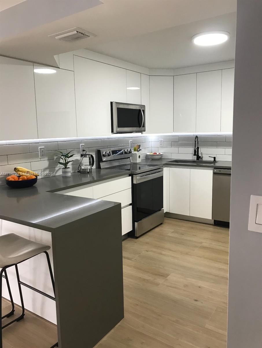 Property photo # 8