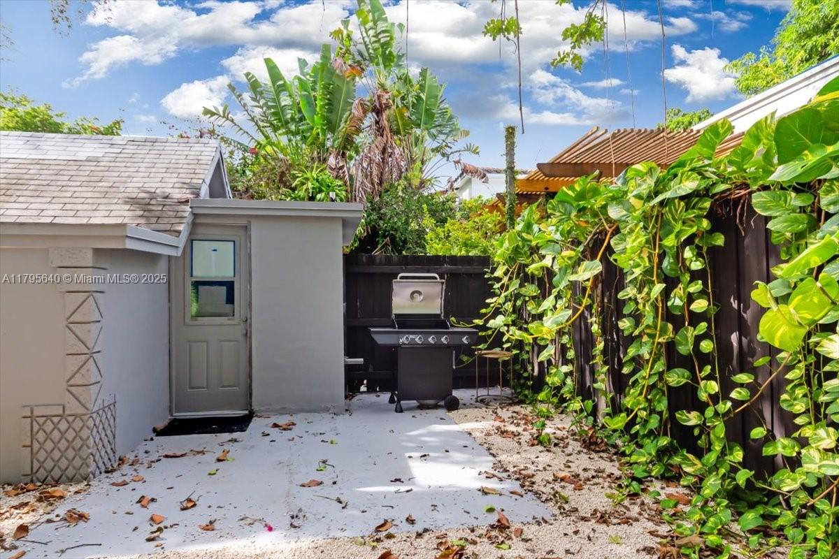 Property photo # 4