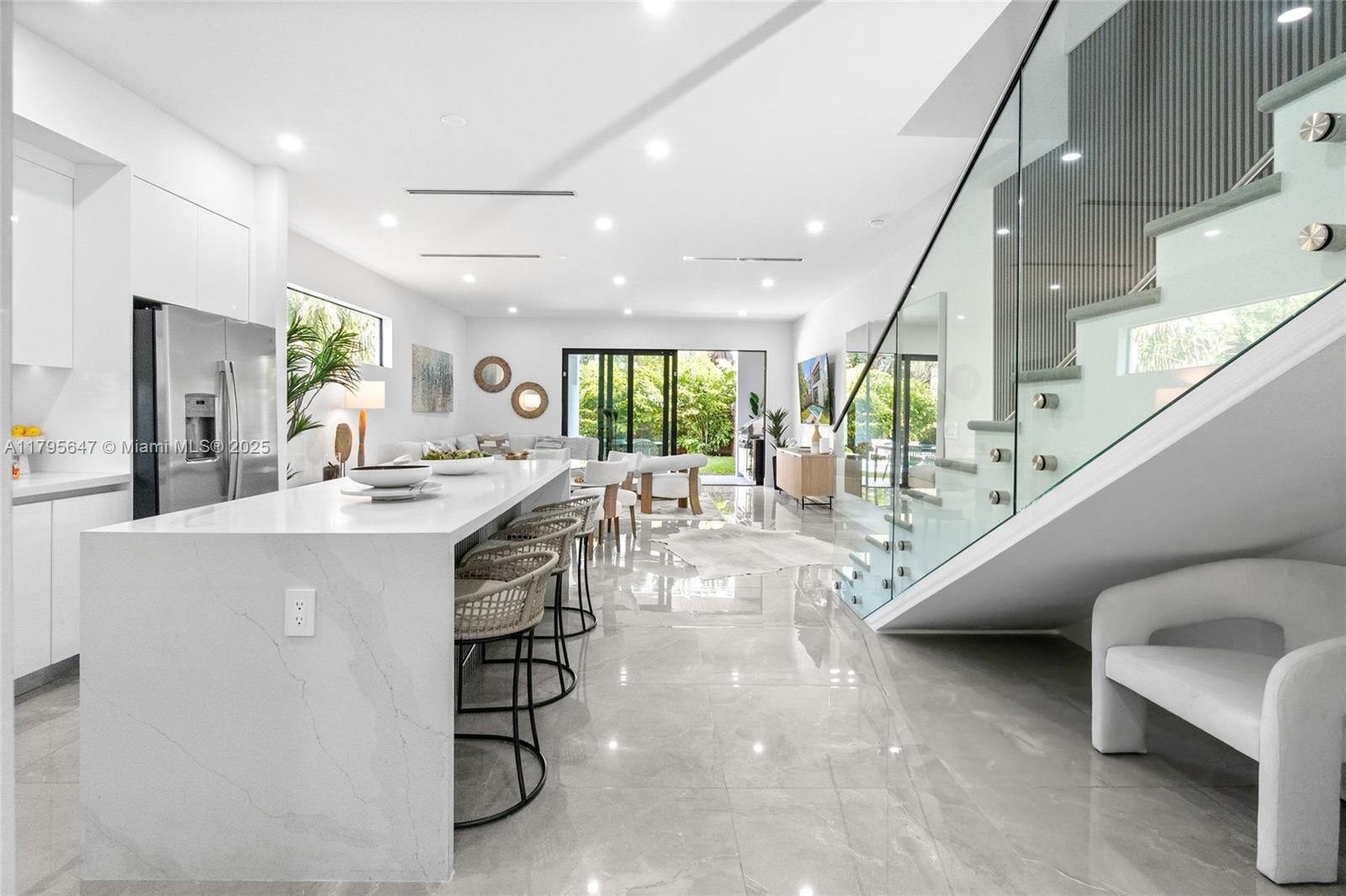 325 SW 16th St #B, Fort Lauderdale, Florida image 9
