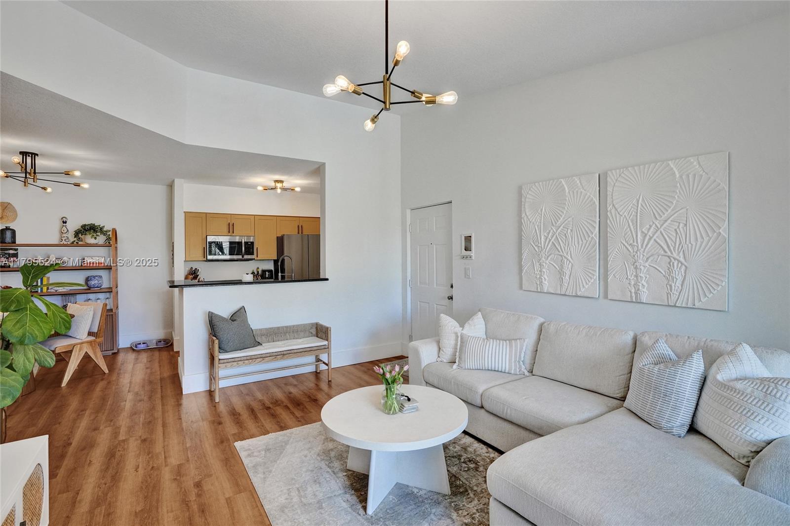 Property photo # 2