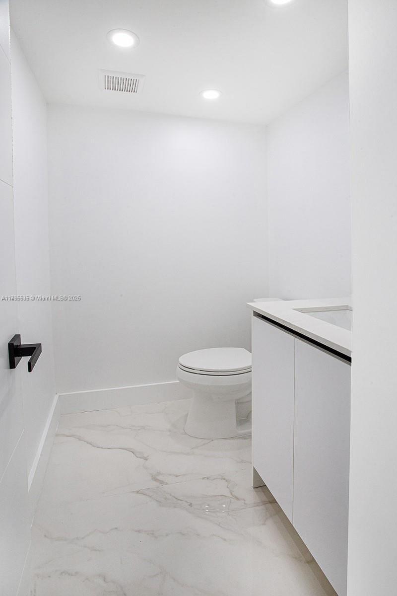 13250 SW 7th Ct #204L, Pembroke Pines, Florida image 15