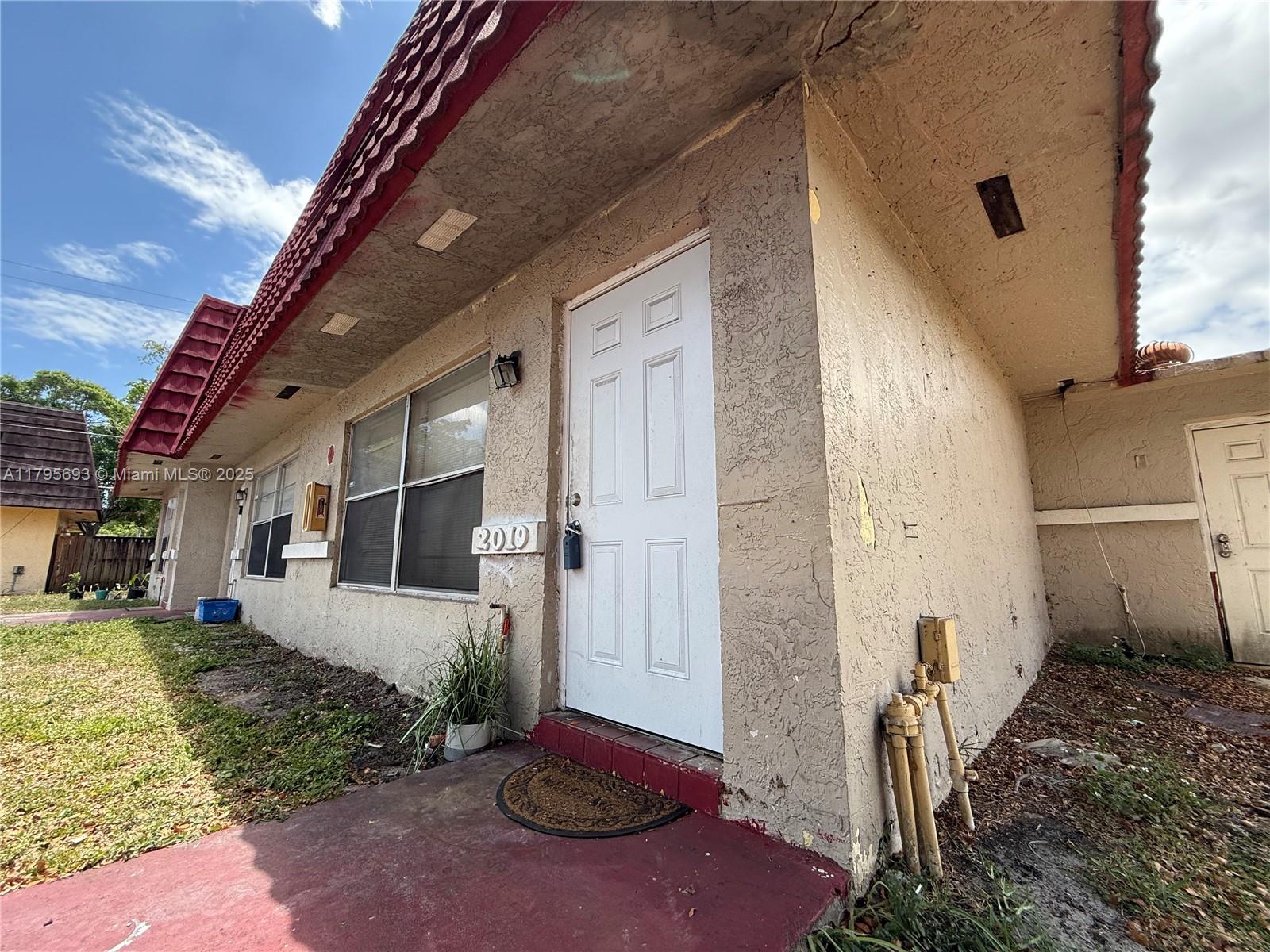 Property photo # 0
