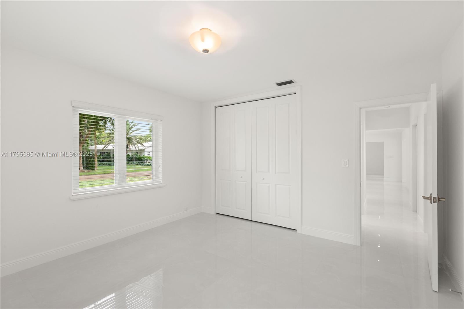 Listing Photo 34