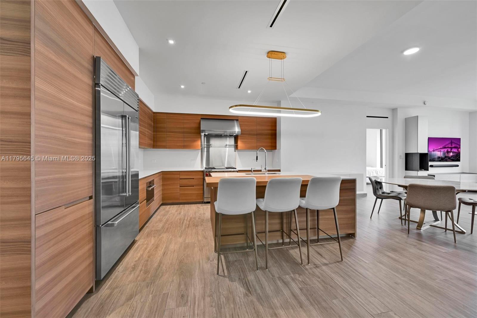 Property photo # 7