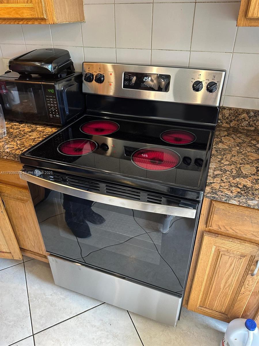 Property photo # 9