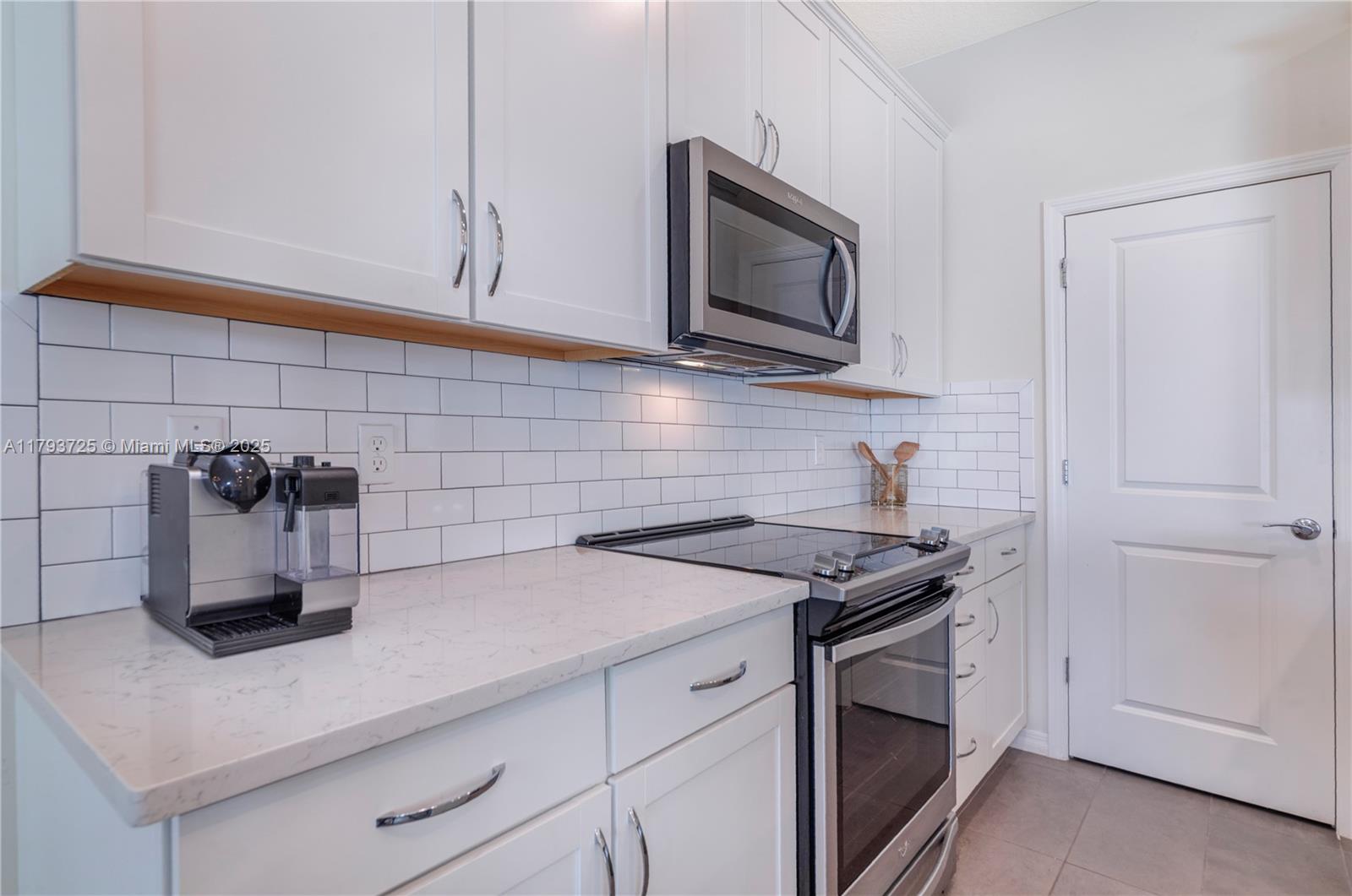 Property photo # 9