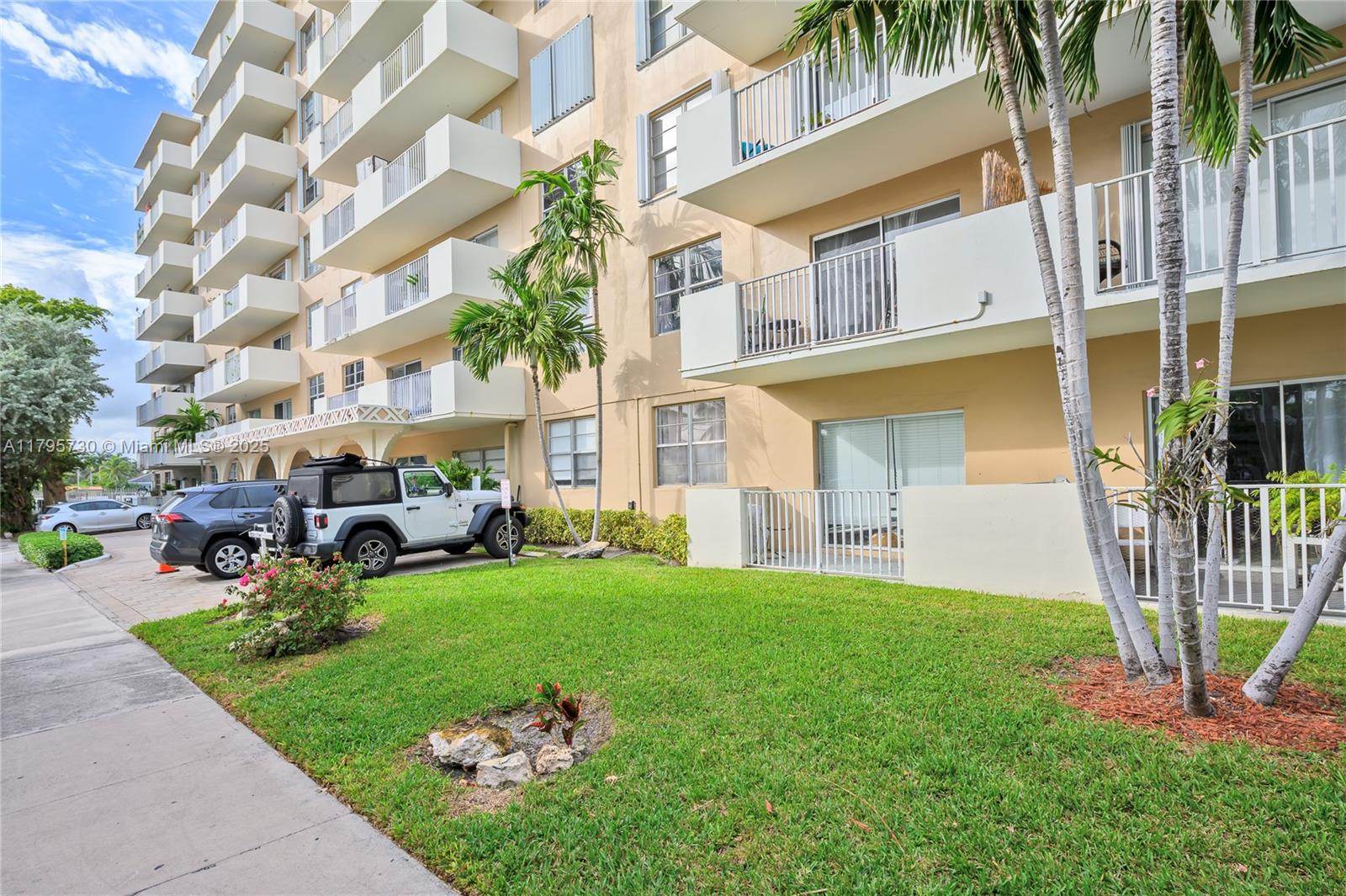 Property photo # 9
