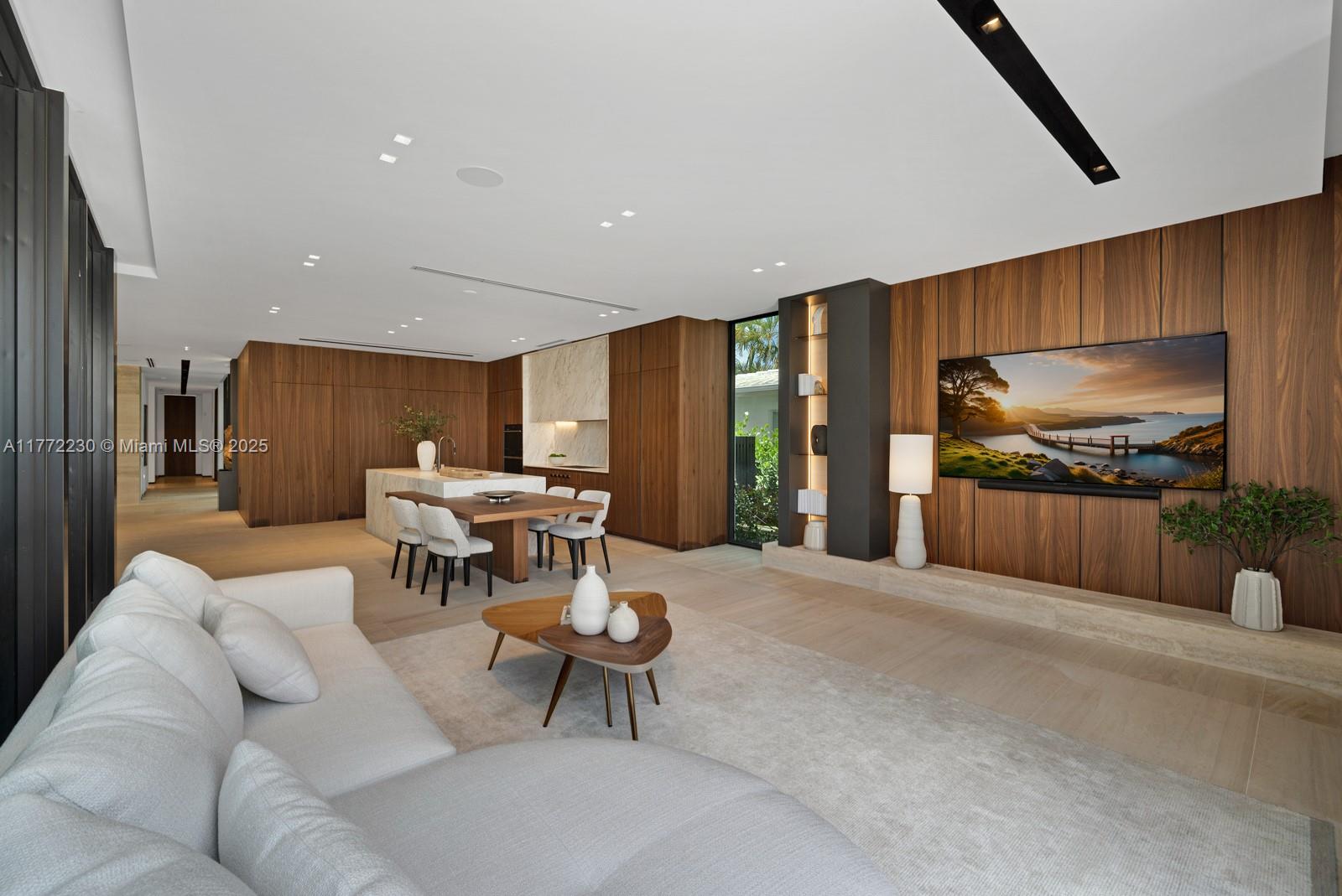 5515 Pine Tree Dr, Miami Beach, Florida image 12