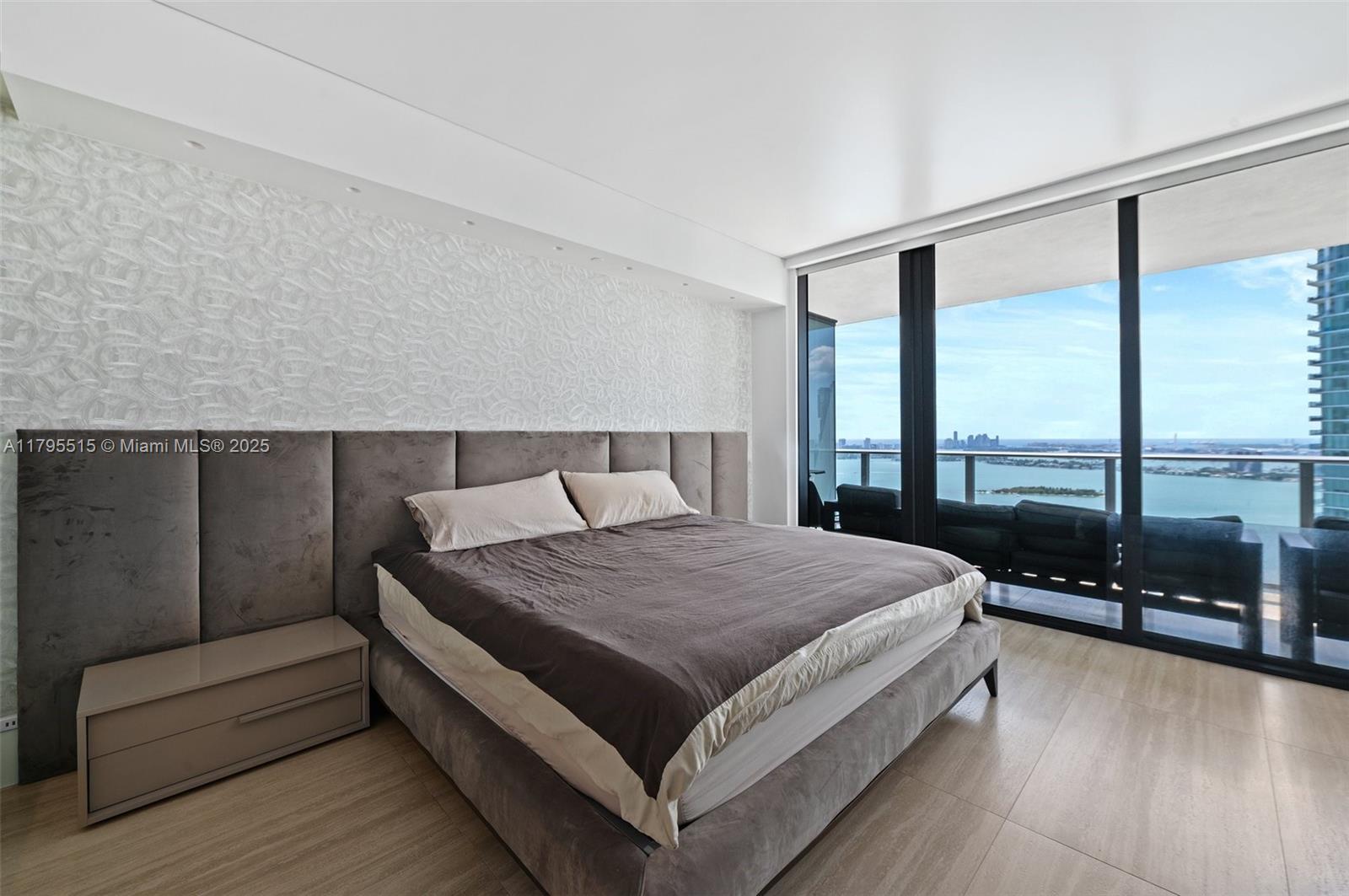 Property photo # 9