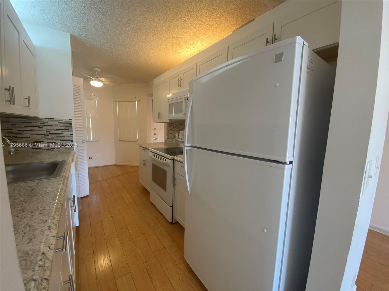 Property photo # 9
