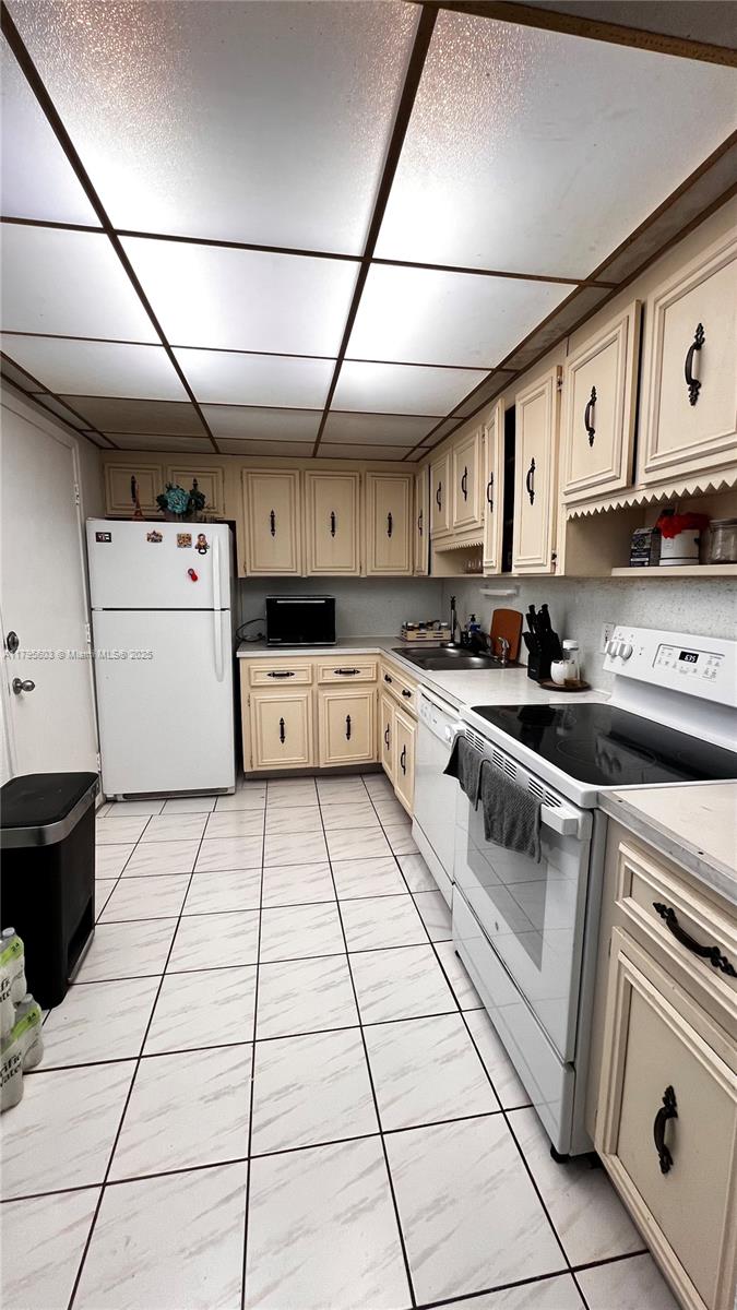 Property photo # 4