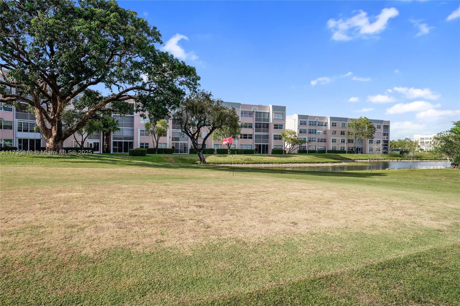 10217 NW 24th Pl #107, Sunrise, Florida image 37