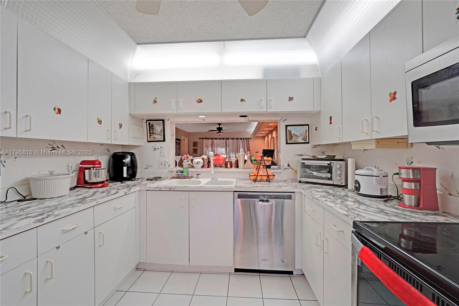 10217 NW 24th Pl #107, Sunrise, Florida image 9