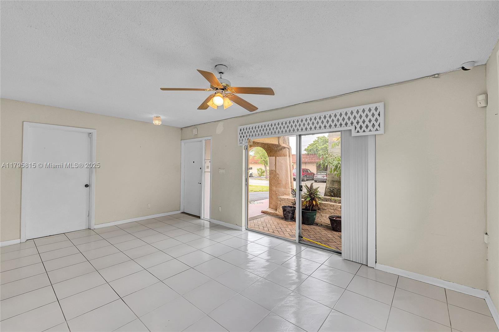 2333 SW 81st Ter #6, North Lauderdale, Florida image 14