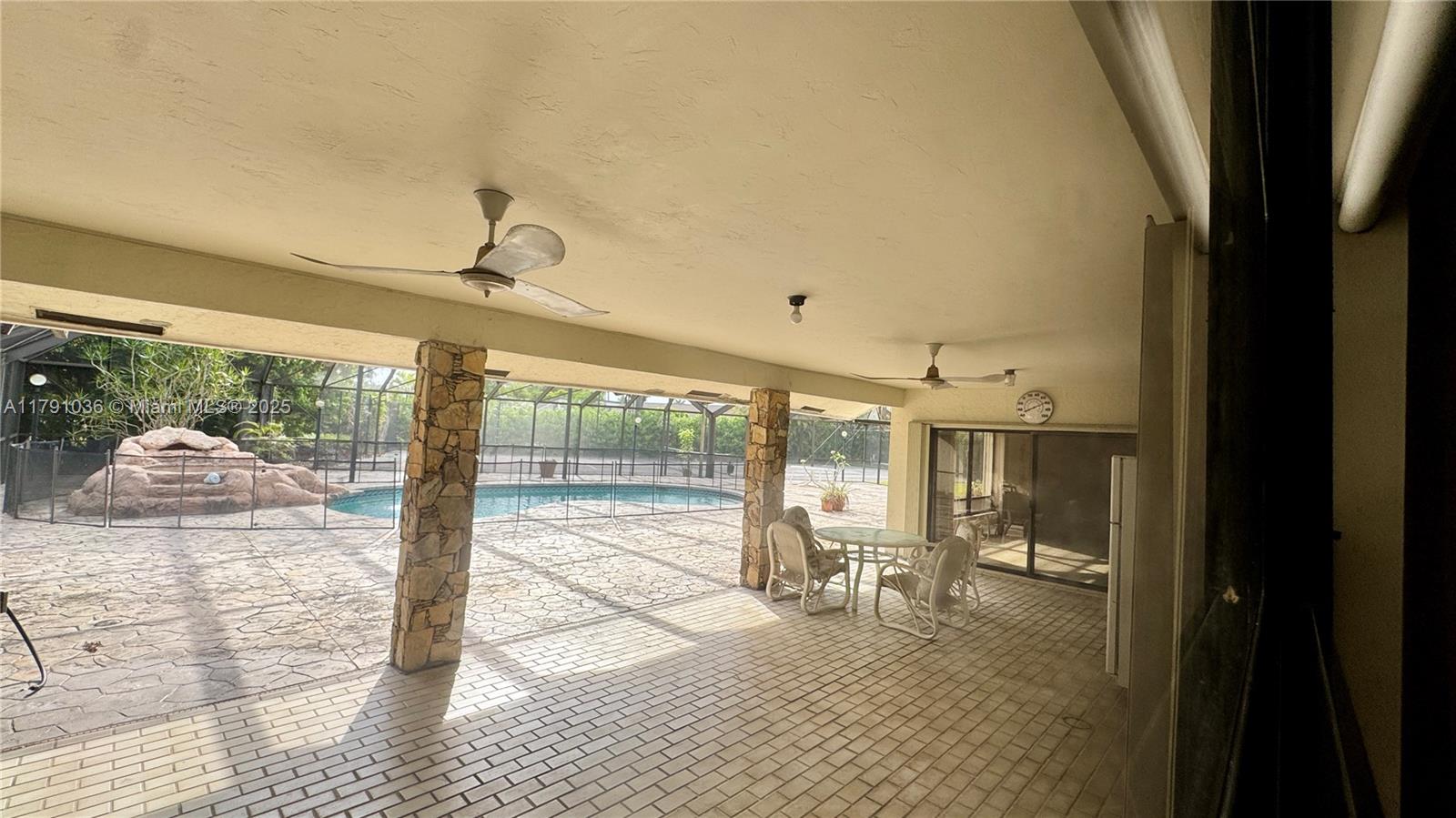 7850 SW 83rd Ct, Miami, Florida image 9