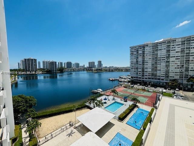 2780 NE 183rd St #810, Aventura, Florida image 1
